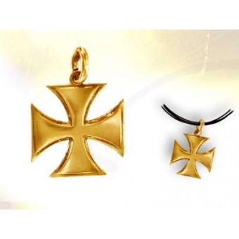 Croix templière vermeil grand modèle Croix templière vermeil grand modèle