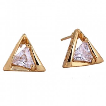 Boucles triangle stylisé plaqué or jaune Boucles triangle stylisé plaqué or jaune